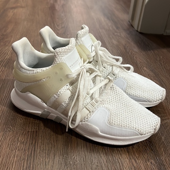 White Adidas - Picture 2 of 3